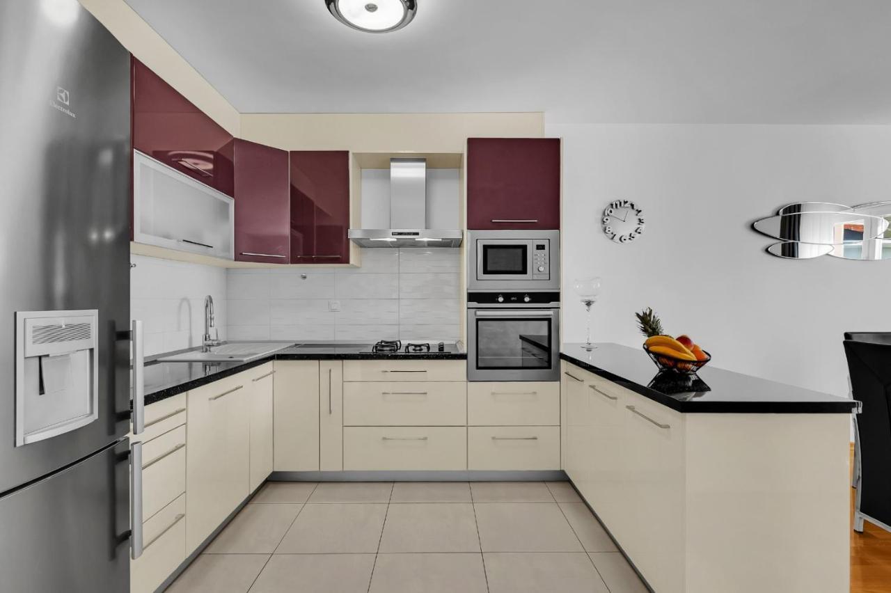 Apartman Linea ماكارسكا المظهر الخارجي الصورة